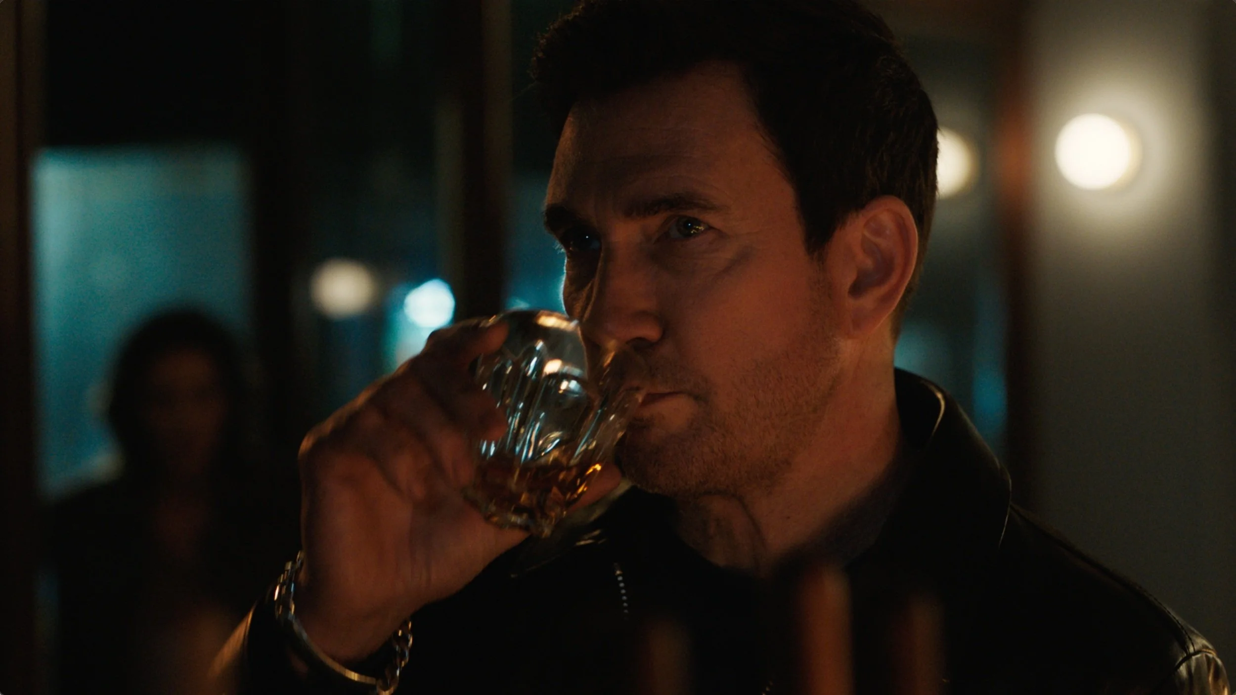 3-+Dylan+McDermott+sips+his+drink.jpg