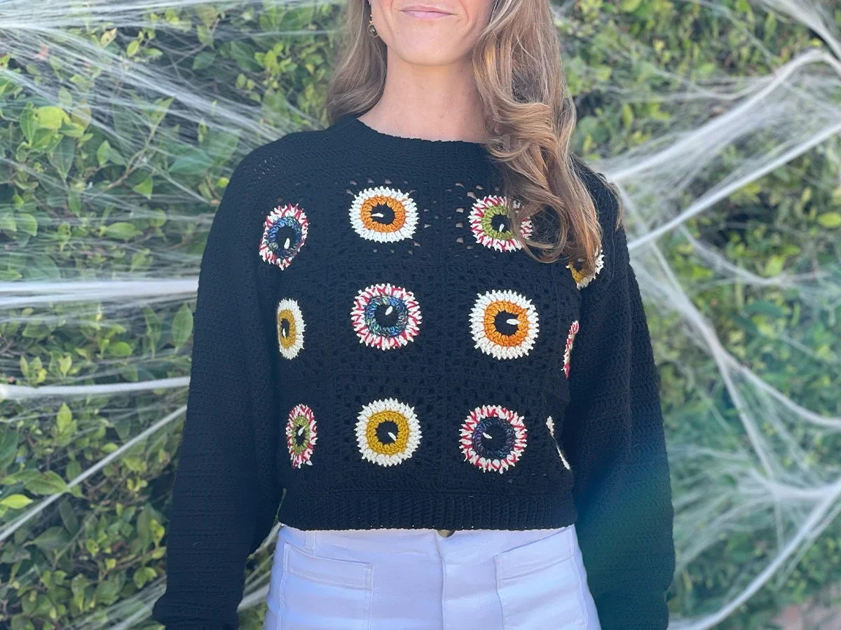 Crochet_EyeballSweater.webp