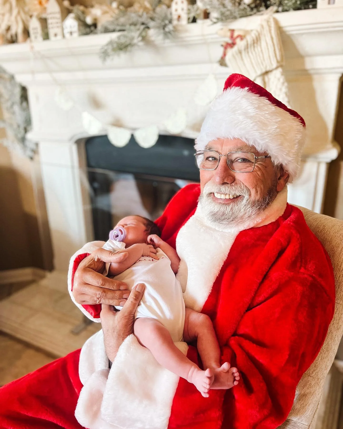 New traditions for new beginnings. 
Gpop made our Xmas so special with this dress up surprise! 🎄