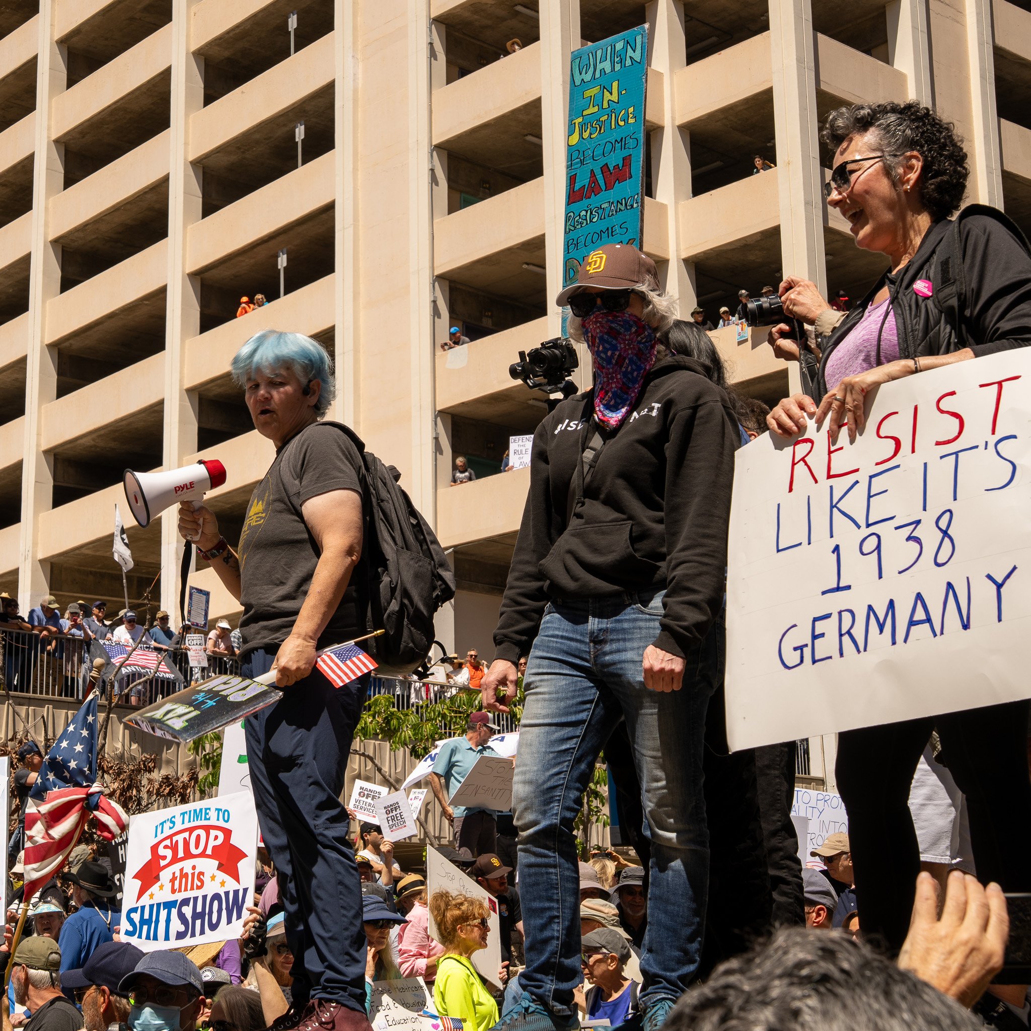 JLP_040525_TrumpSony_82.jpg