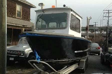 crewboats-to-gobrawler-byhouse.jpg