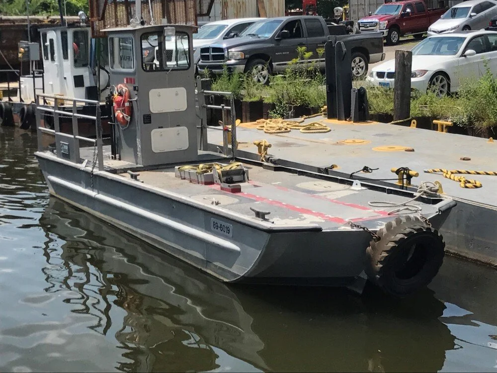 skimmer-inwater-tireonfront.jpg