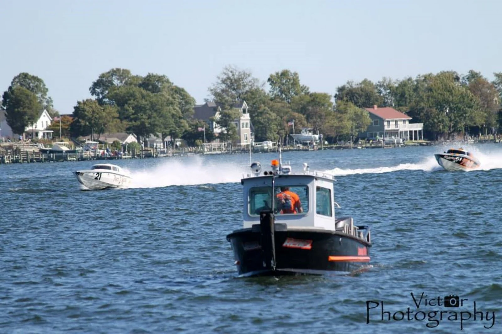 rebel-crewboats-to-go01.jpg