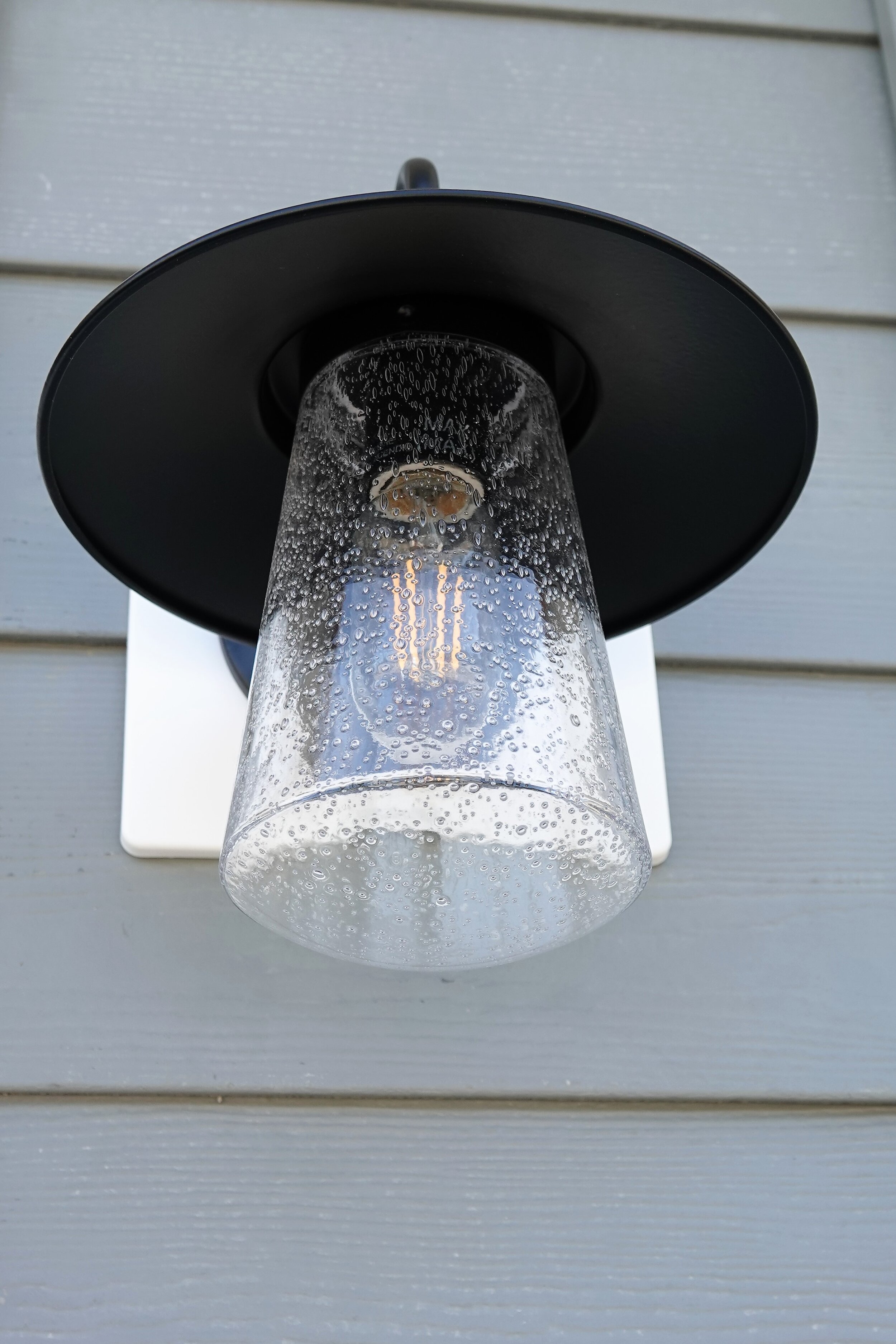 Seafield Exterior Light - Black.JPG