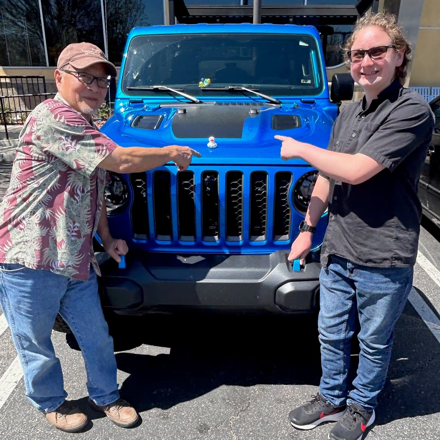 Best Photo Wins!
All through April, Richie&rsquo;s Diner Rancho Cucamonga is playing Duck! Duck! Jeep, both near and far!  Whether you are in the neighborhood or are on a Jeep Jamboree, tag us on social media when you post your Jeep/Duckie photos! Yo
