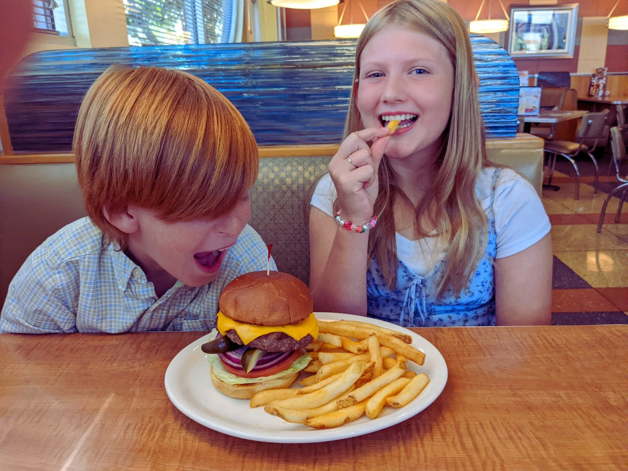 Join us for Richie&rsquo;s Diner Rancho Cucamonga Sunday tradition: Family Dinner at the Diner. Get out of the heat and visit Richie&rsquo;s Diner today, bring the family, and enjoy People Pleasin&rsquo; Country Cookin&rsquo;!