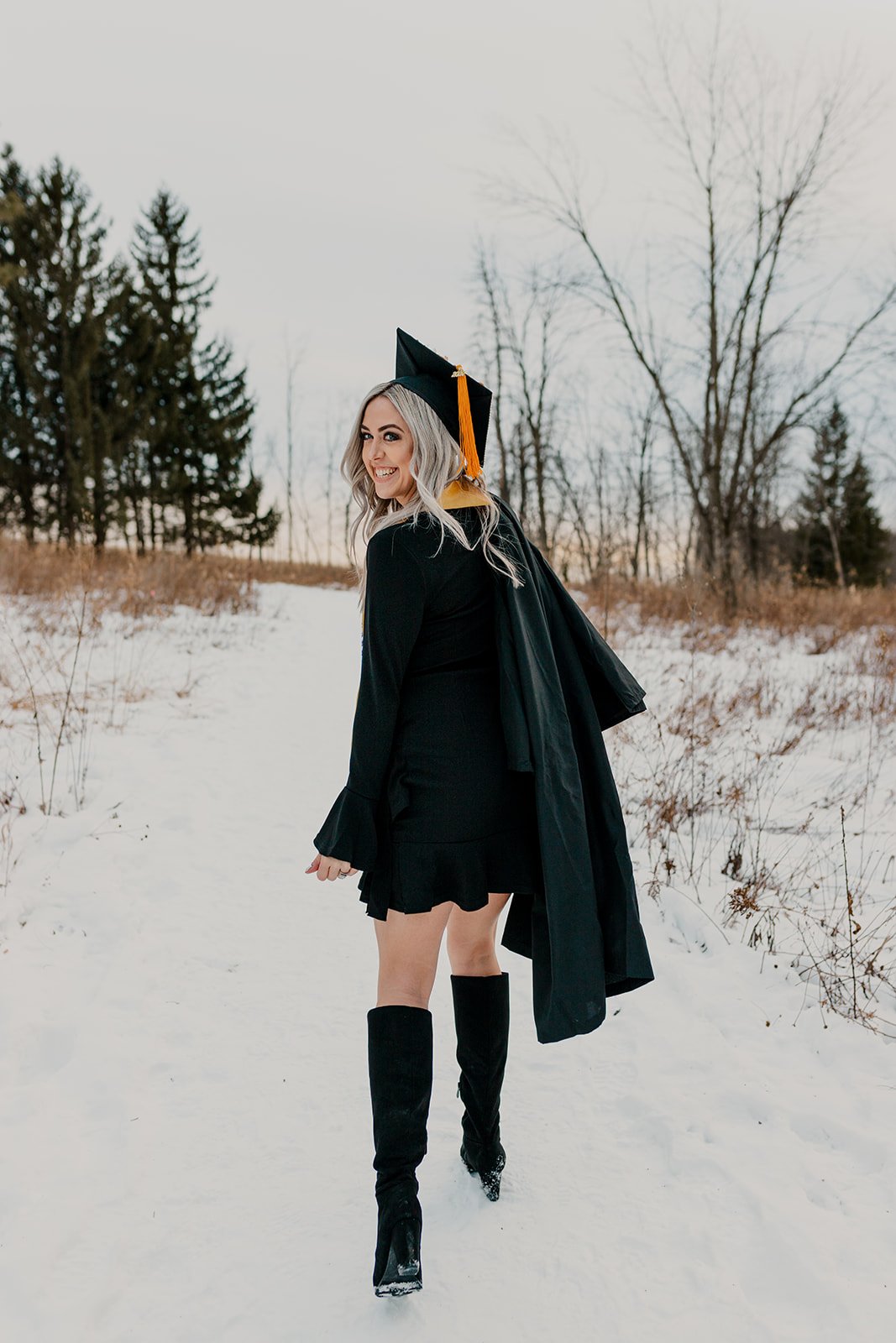 Kristina's-Graduation-Portraits-10_websize.jpg