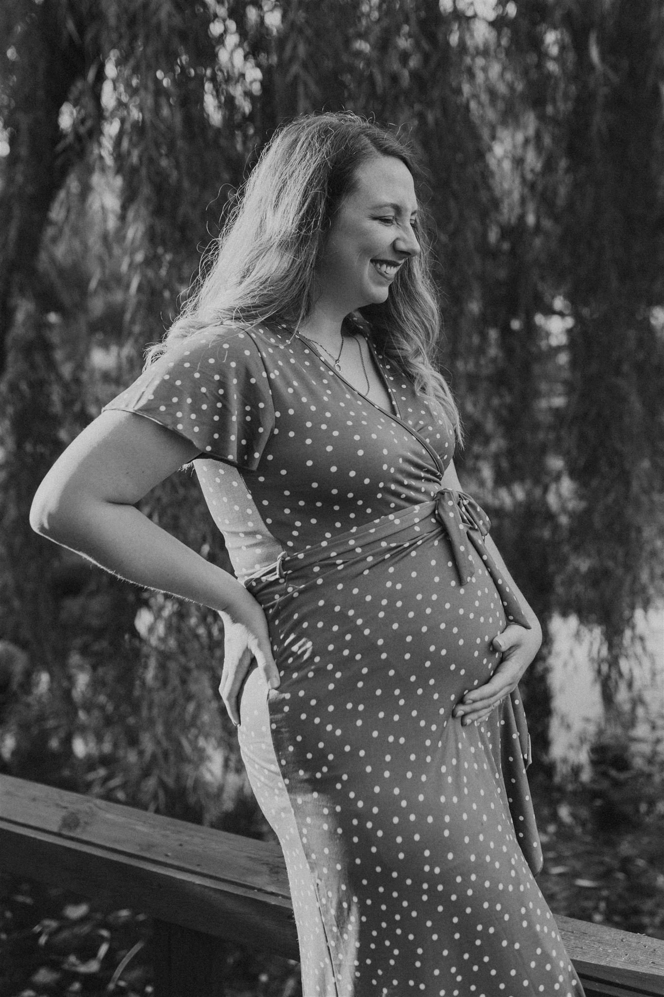 Kaley+Artie-Maternity-Session-Makenna-Smith-Photo-50_websize.jpg