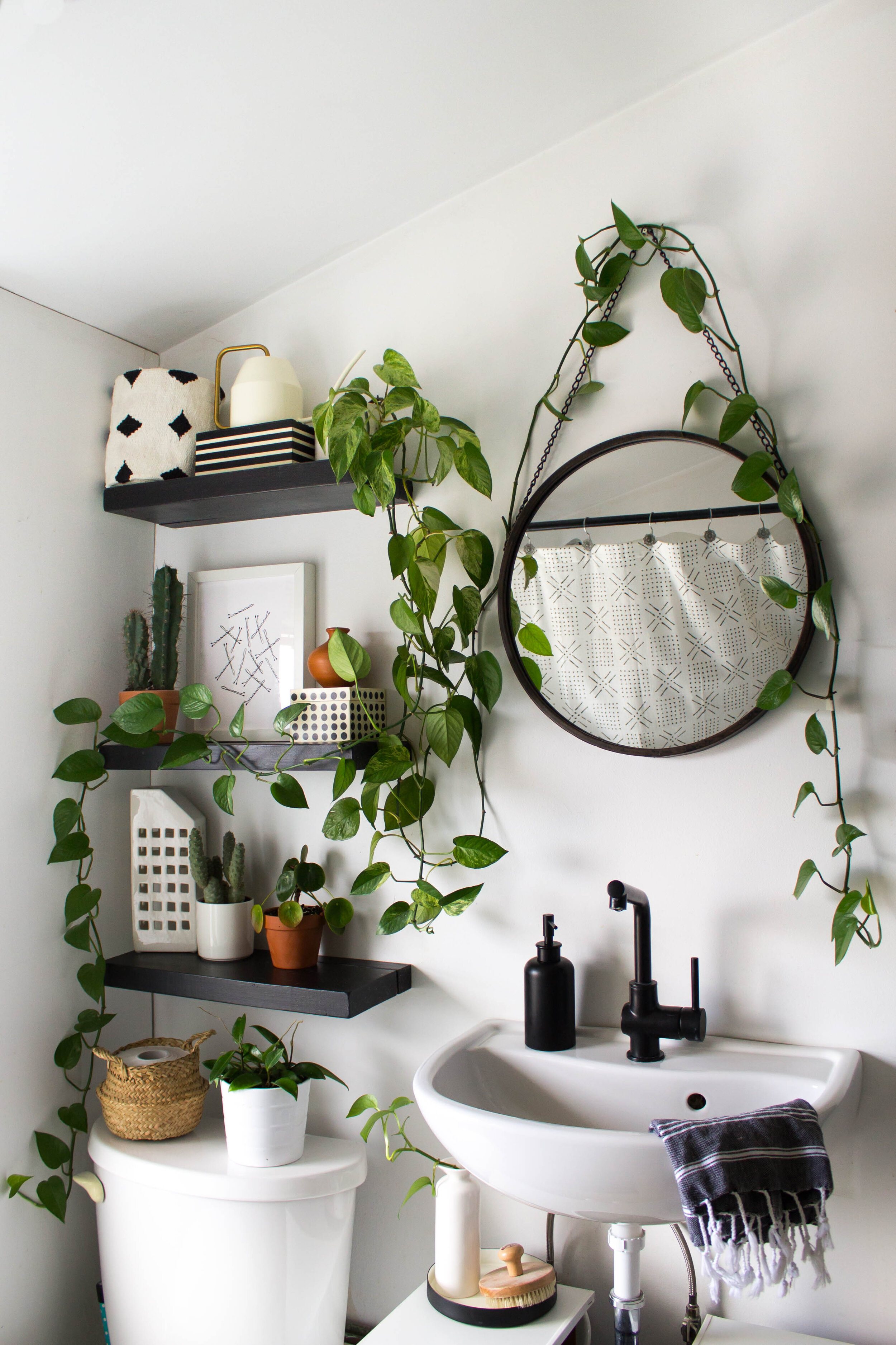 bathroom-1.jpg