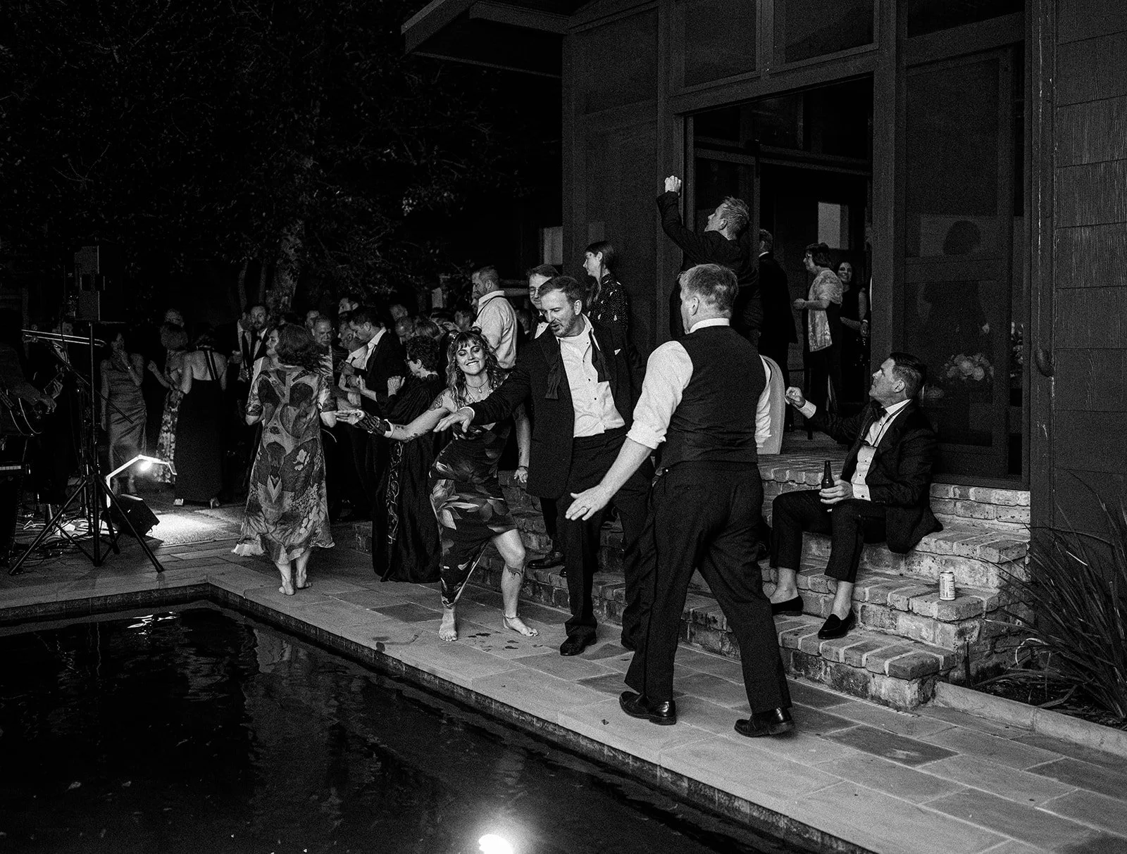 Tim+Christian_31426_WeddingsByKSP_546.jpg