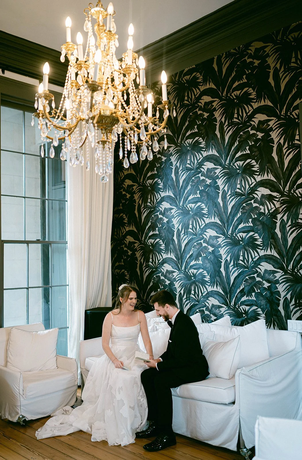 Hannah+Jonathan_40426_WeddingsByKSP_181.jpg
