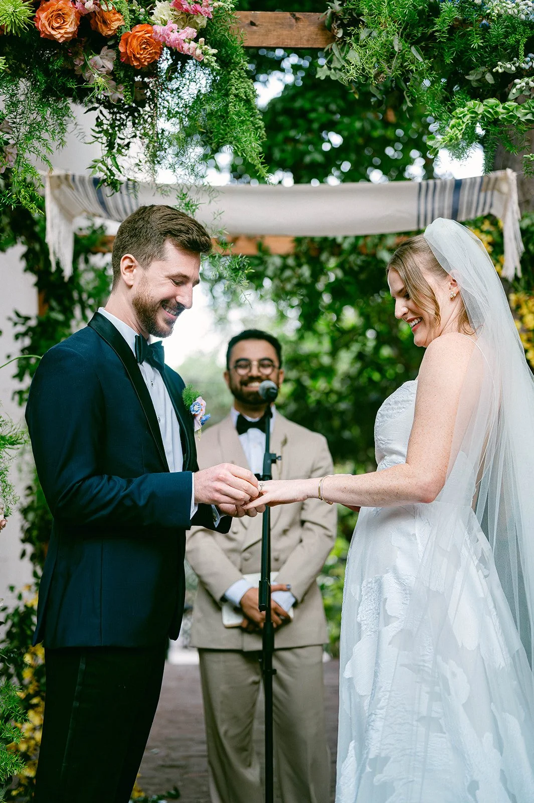 Hannah+Jonathan_40426_WeddingsByKSP_494.jpg