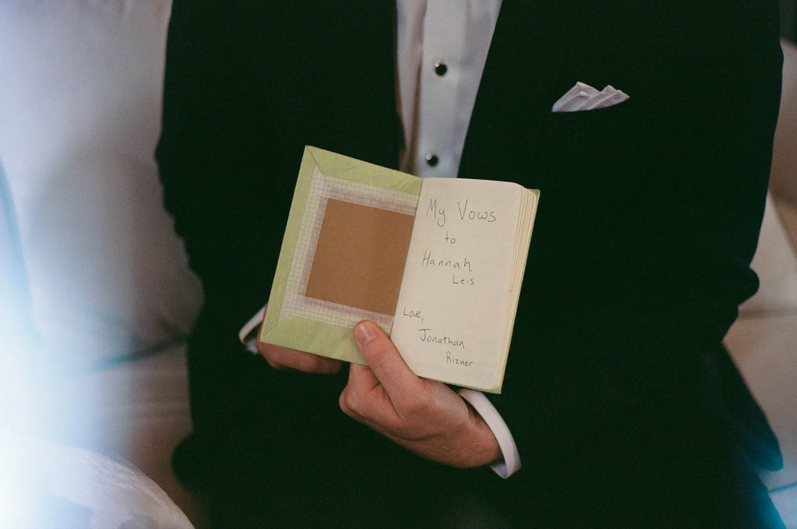 Hannah+Jonathan_40426_WeddingsByKSP_927.jpg