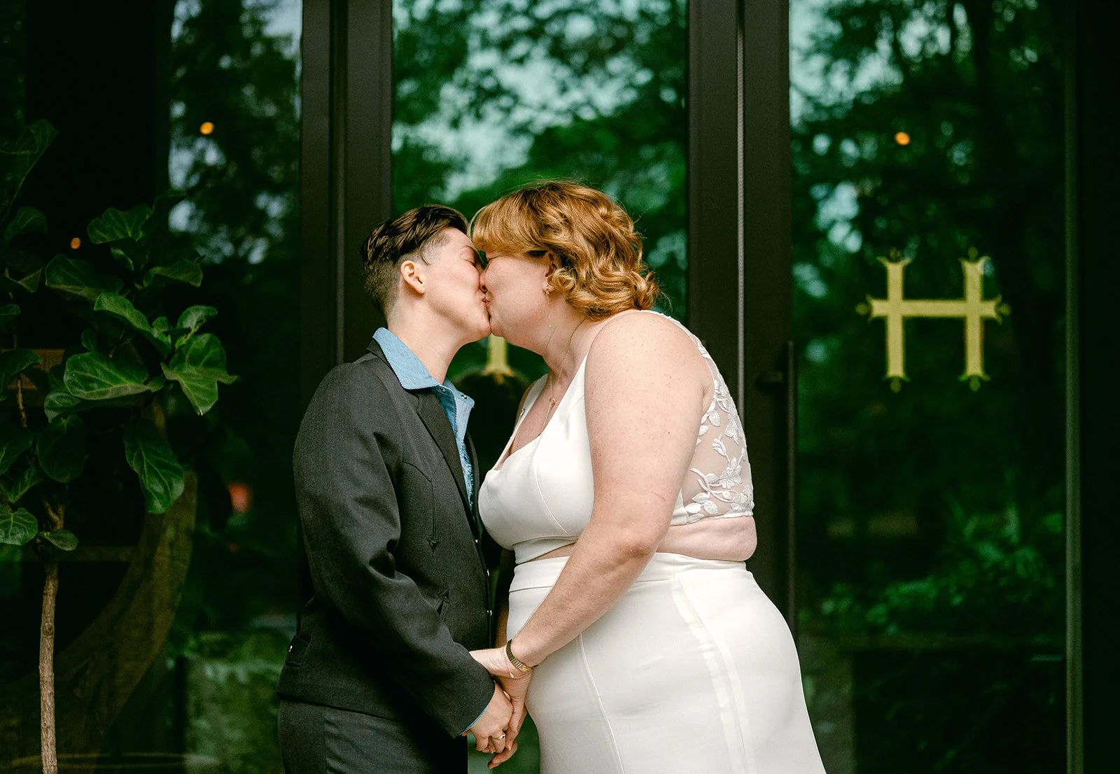 Gigi+Micah_100425_WeddingsByKSP_104.jpg