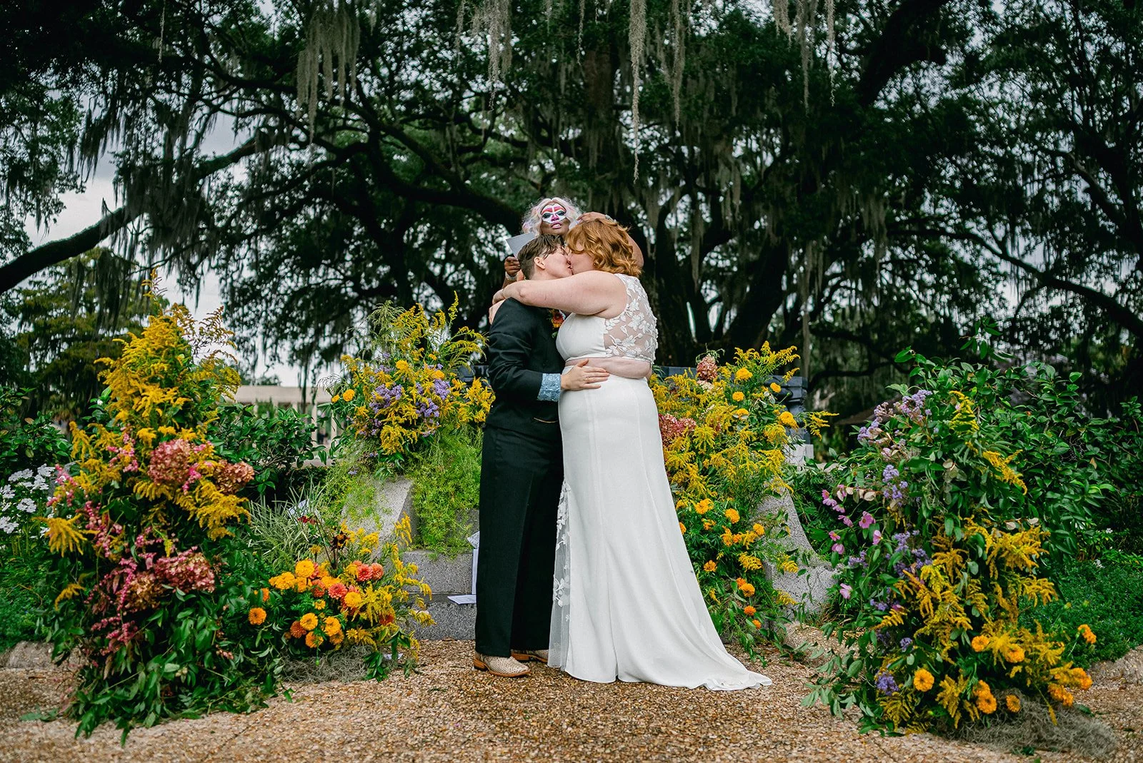 Gigi+Micah_100425_WeddingsByKSP_300.jpg