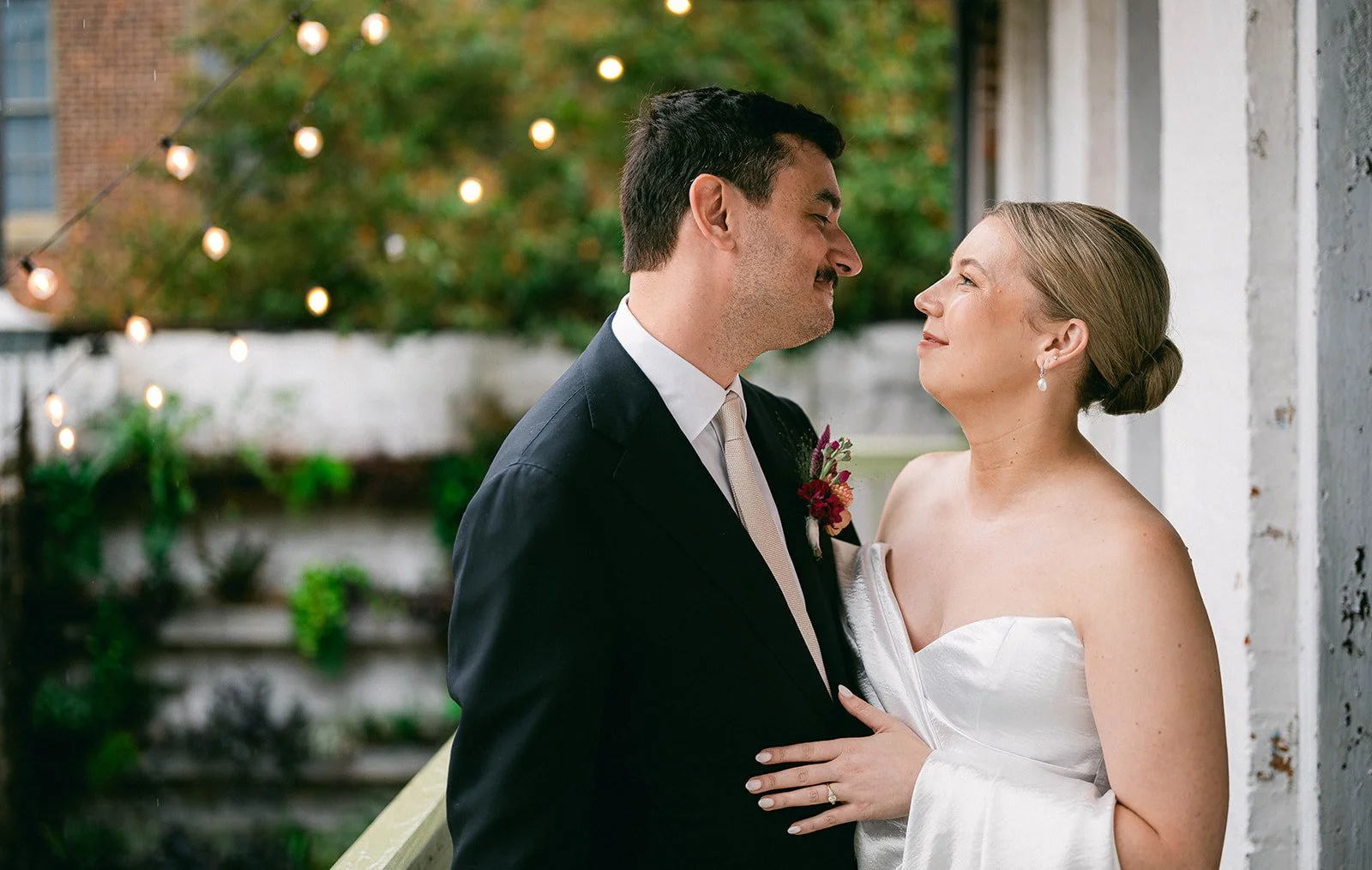 Jessica+Julian_102525_WeddingsByKSP_077.jpg