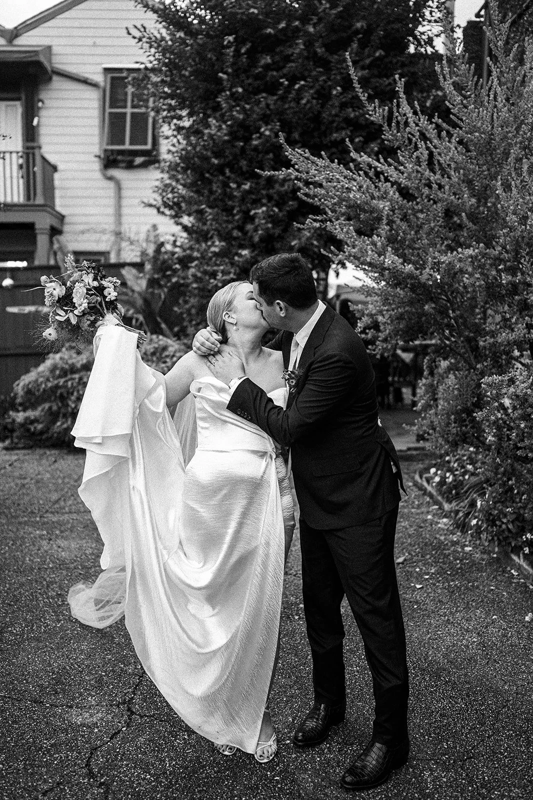 Jessica+Julian_102525_WeddingsByKSP_252.jpg