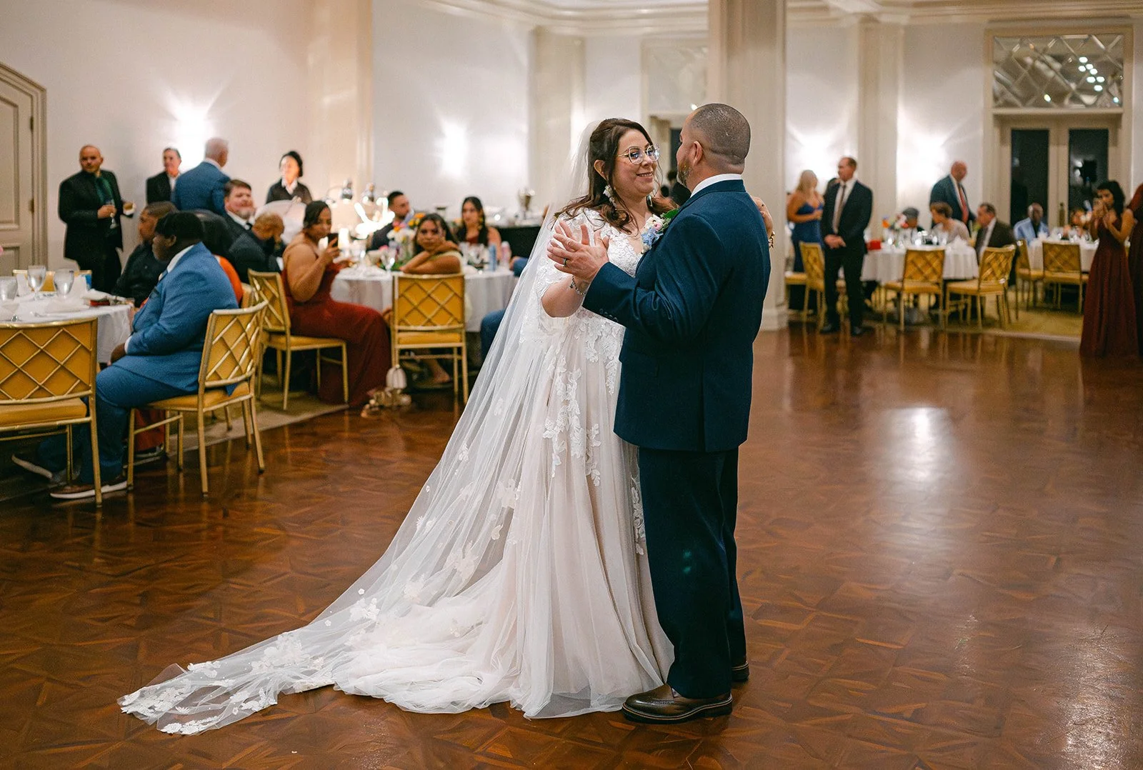 Laura+Leo_111525_WeddingsByKSP_456.jpg