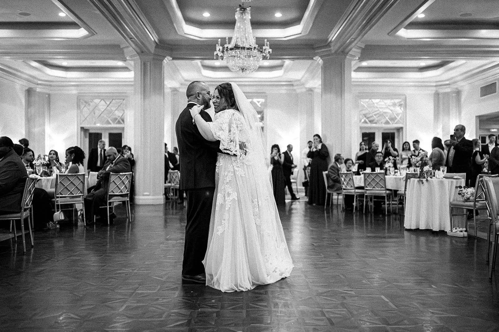 Laura+Leo_111525_WeddingsByKSP_465.jpg