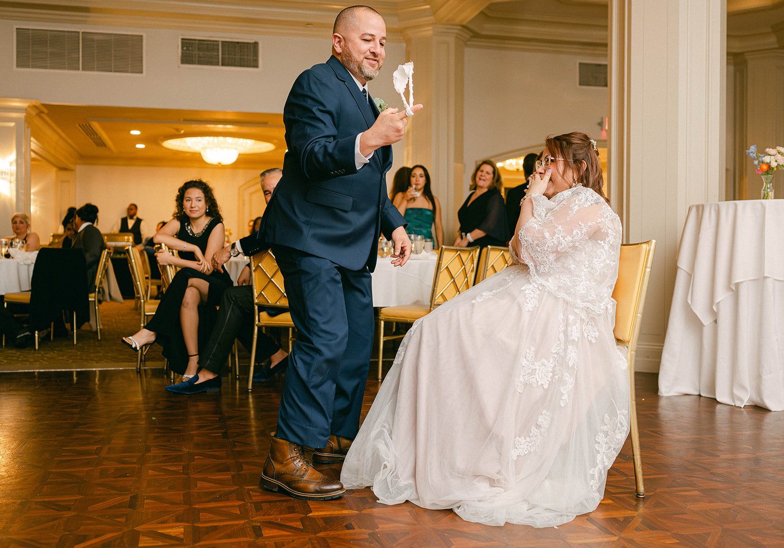 Laura+Leo_111525_WeddingsByKSP_570.jpg