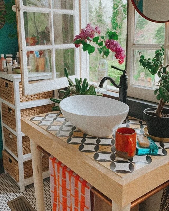 We gutted the master bath as soon as we closed on this house. The room already had so much natural light that we just designed it to be the sunlit bathroom of our dreams. The custom vanity was a team effort with @richardgoldberg3 and the beavers who 