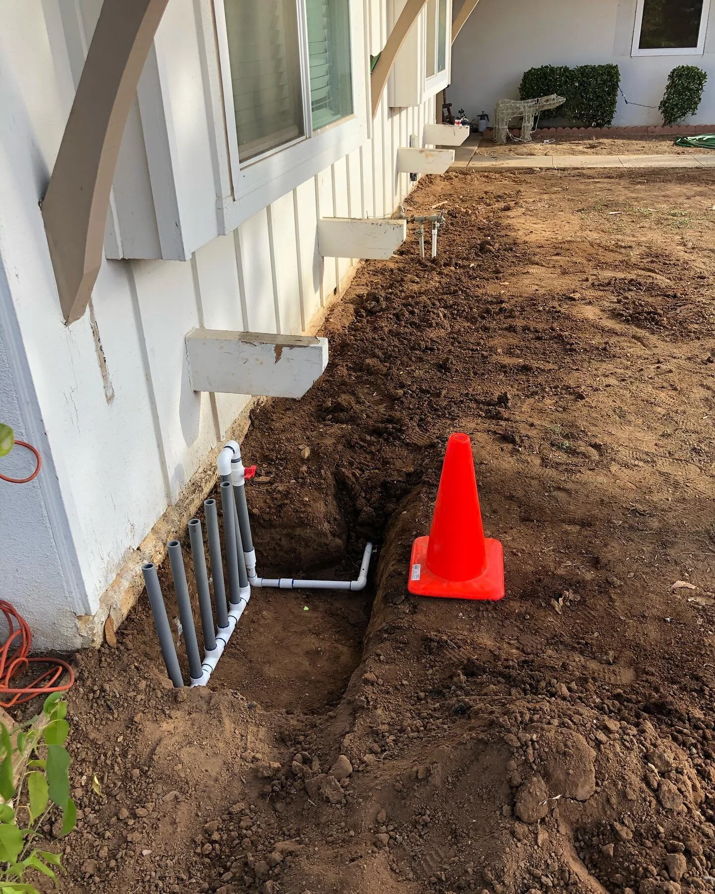 New irrigation system from scratch incoming! 
.
.
.
.
.

#garden #nature #flowers #photography #plants #gardening #summer #naturephotography #travel #flower #beautiful #love #california #green #photooftheday #art #instagood #beauty #landscape #outdoo