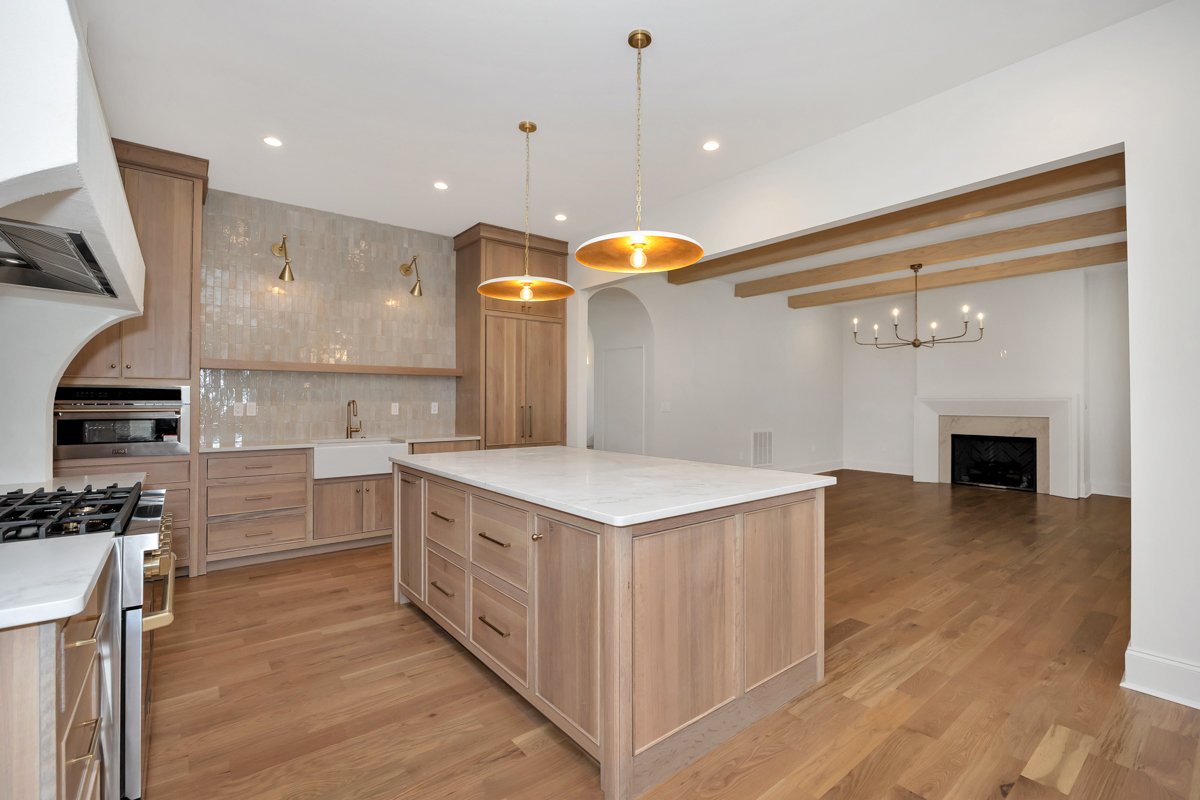 6333 Whitesburg-32.jpg