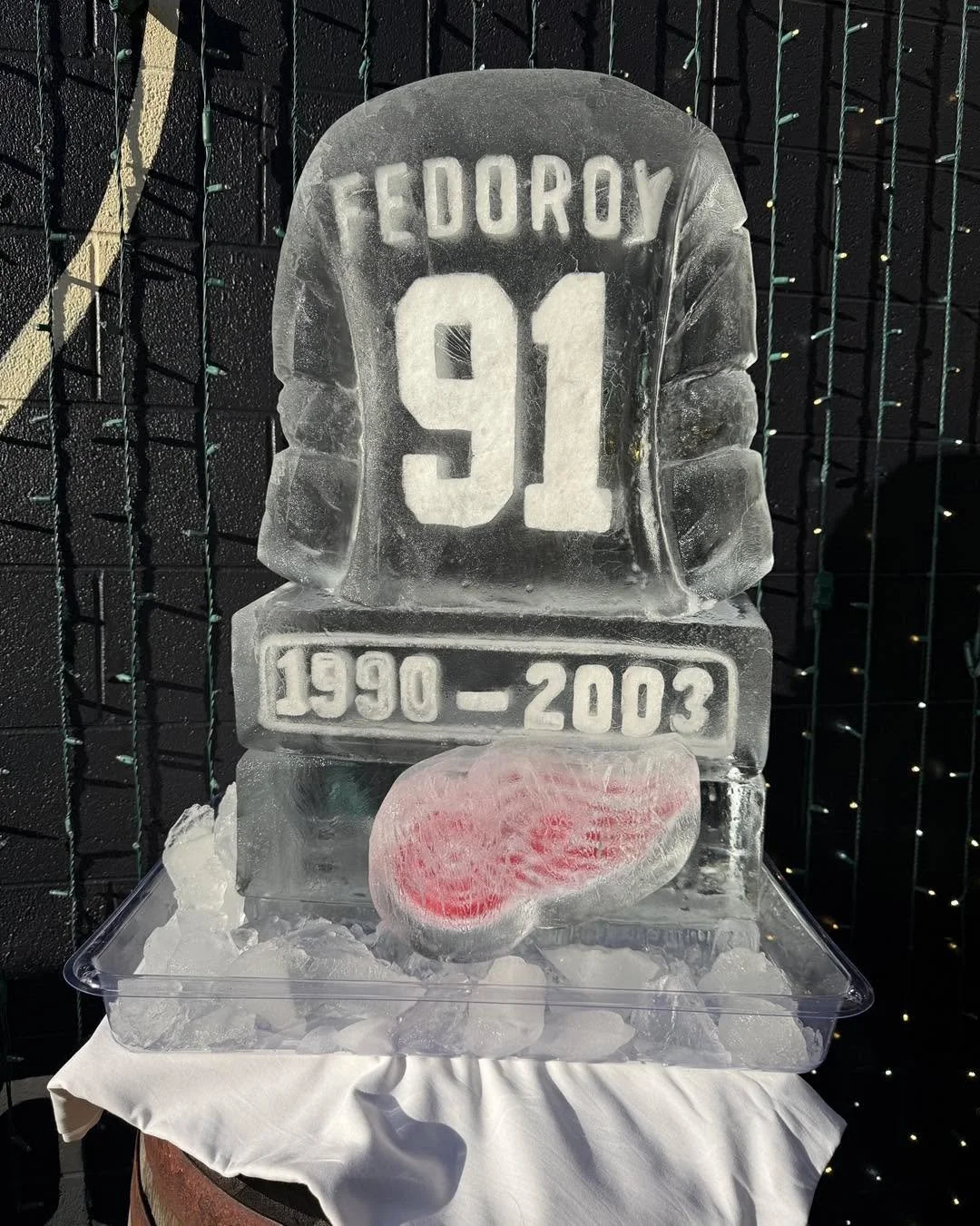 👋 SAYING GOODBYE TO #91

Detroit hockey history lives forever as we raise a glass to one of the greats &mdash; Sergei Fedorov.

Join us at Harry&rsquo;s as we celebrate Fedorov with all floors and the tent fully activated, and  a Fedorov tribute ice