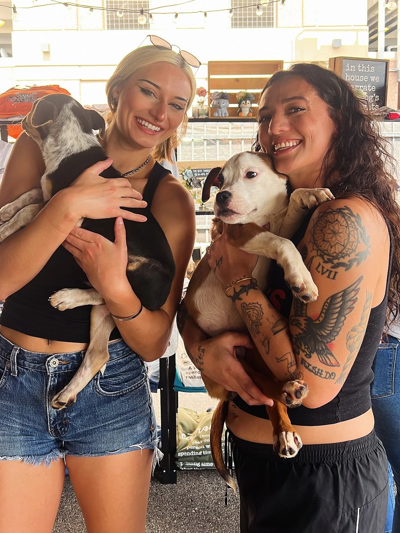 Bark in the Park is happening at Harry&rsquo;s! 🐾⚾️

Underdog Rescue Ranch is here with puppy adoptions, and Sweet Paws Creamery is joining us too! Stop by before the Tigers game with your four-legged friends and be part of the fun. 🐶

#HarrysDetro