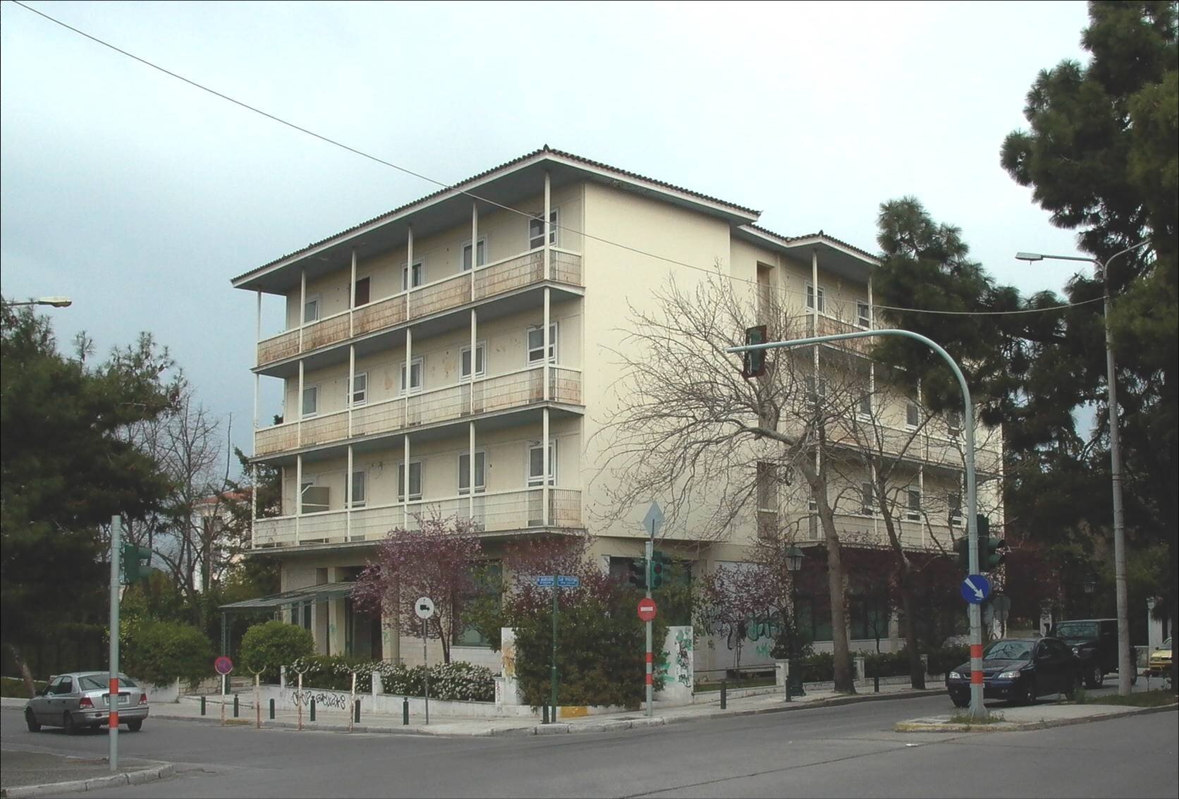 ADAPTIVE REUSE OF A 1950S SMALL HOTEL INTO AN OFFICE BUILDING _ KIFISSIA