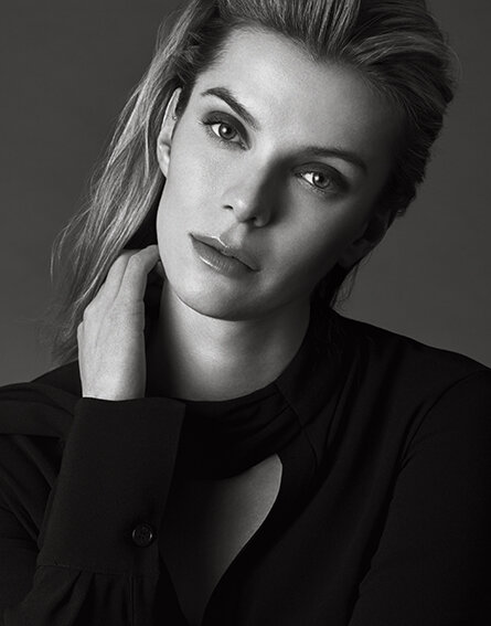 interview betty gilpin