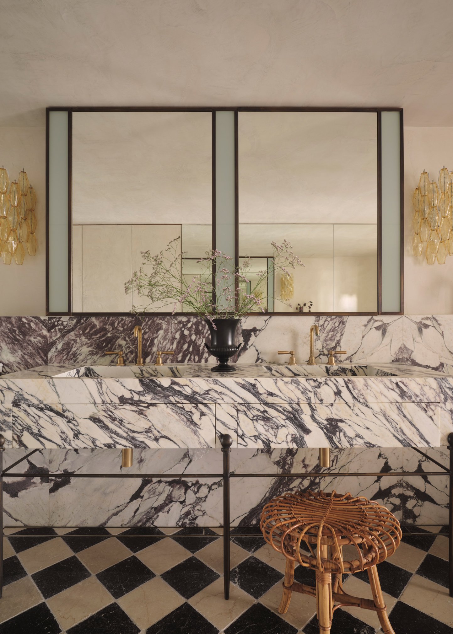 New Farm apartment by Samantha Leigh Interiors