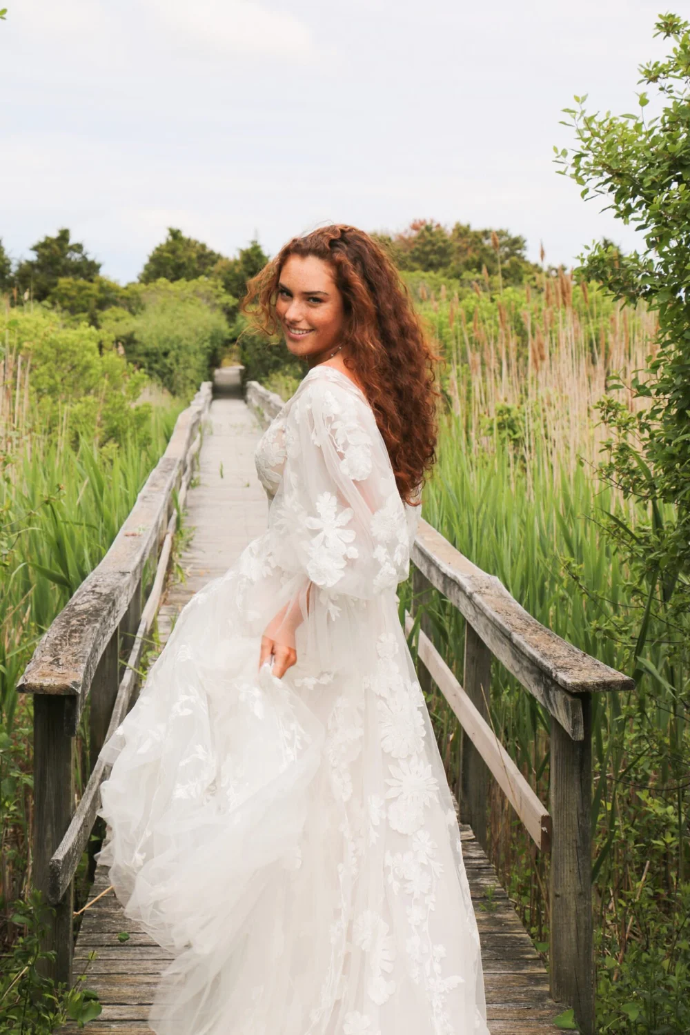 All Who Wander Saylor | Ivory White Bridal