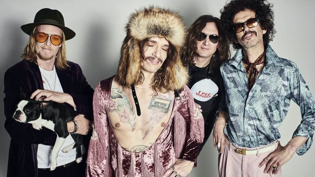 The Darkness Announce New Album 'Motorheart' &amp; 2021 UK Tour