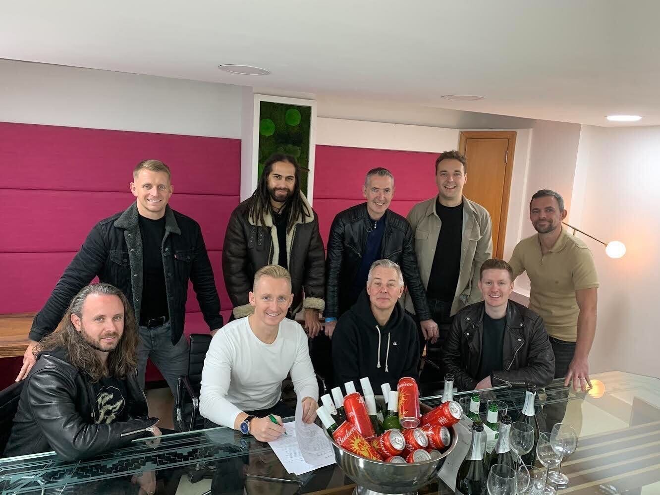Cooking Vinyl are proud to announce the signing of Scottish Rock group Skerryvore to a worldwide artist services deal, with new music planned for release in the coming months. 

Speaking on the signing, band member Daniel Gillespie says, &ldquo;Havin