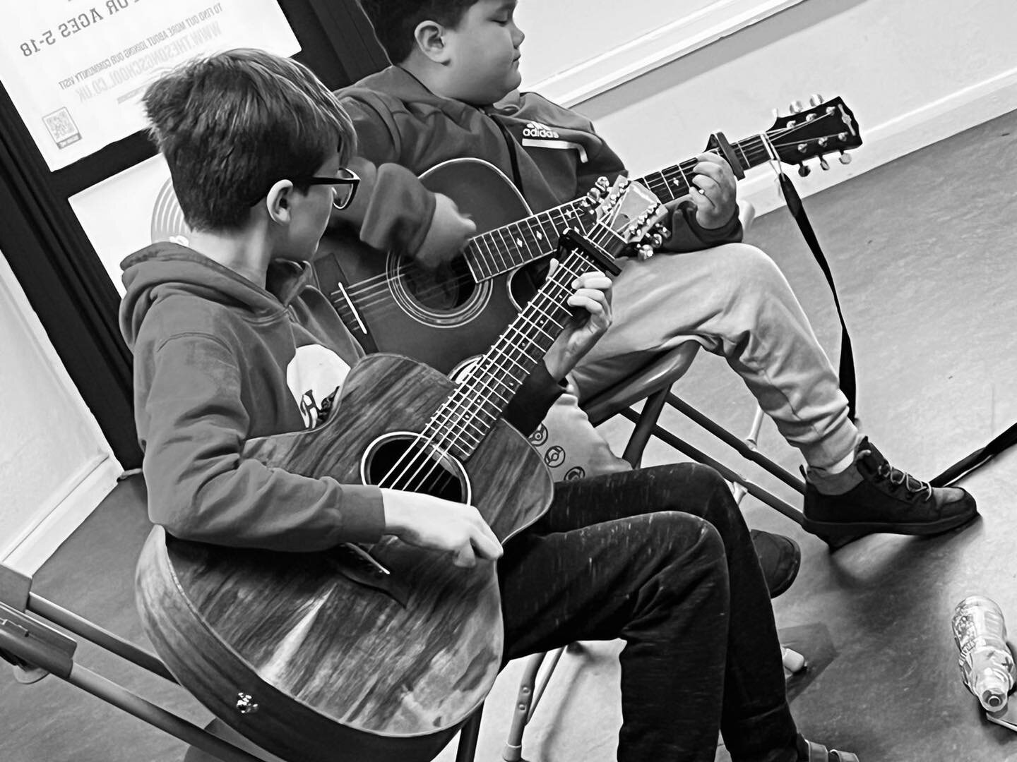 🎓 BACK TO (SONG) SCHOOL 

We&rsquo;re very excited to get back to our regular timetable of classes today. If your child is interested in learning an instrument, writing songs or singing, click the link in our bio @thesongschool to find out how they 