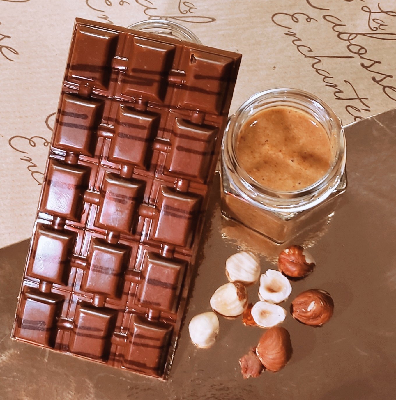 Tablette de Chocolat au Lait Fourrée Praliné - ILE DE RE CHOCOLATS