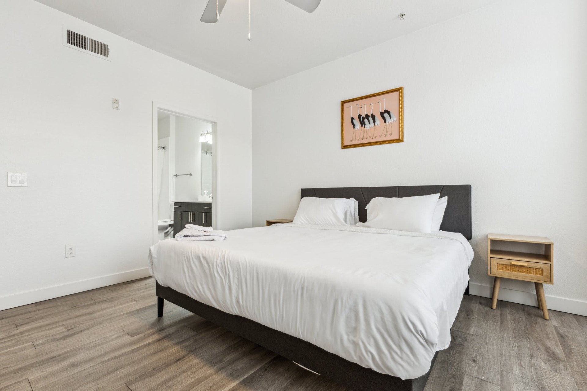 cabela-residences-3 bed-7.jpg