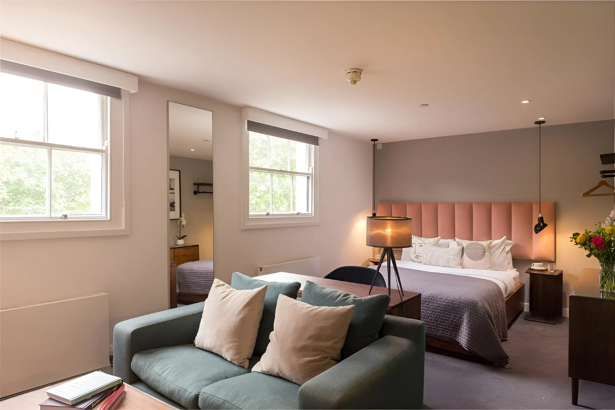 paddington-student-suites-deluxe-studio- (9).jpeg