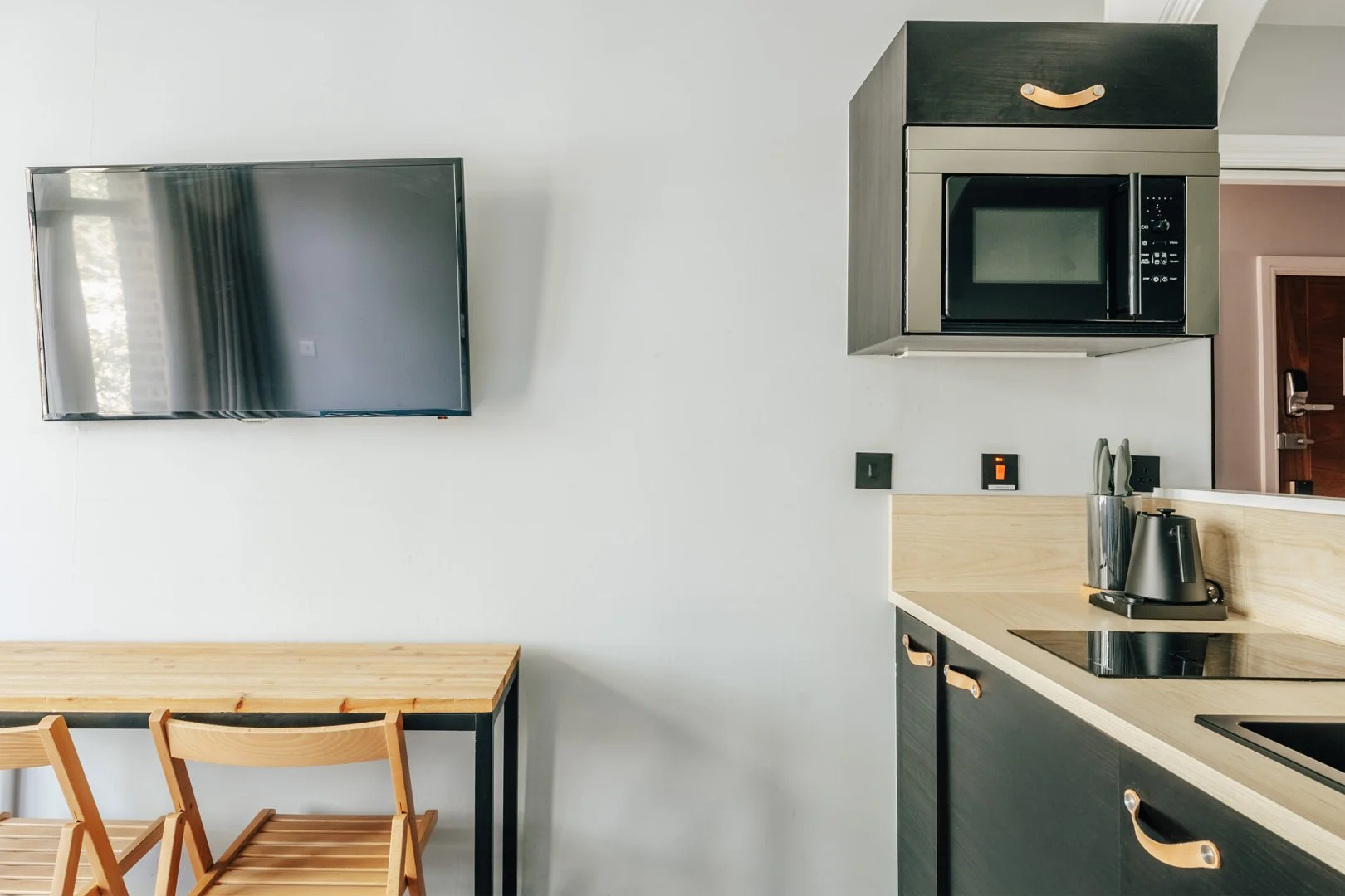 two-pillar-place-1bed-12.jpg
