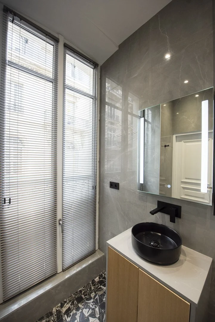 byron-residences-studio-5.jpg