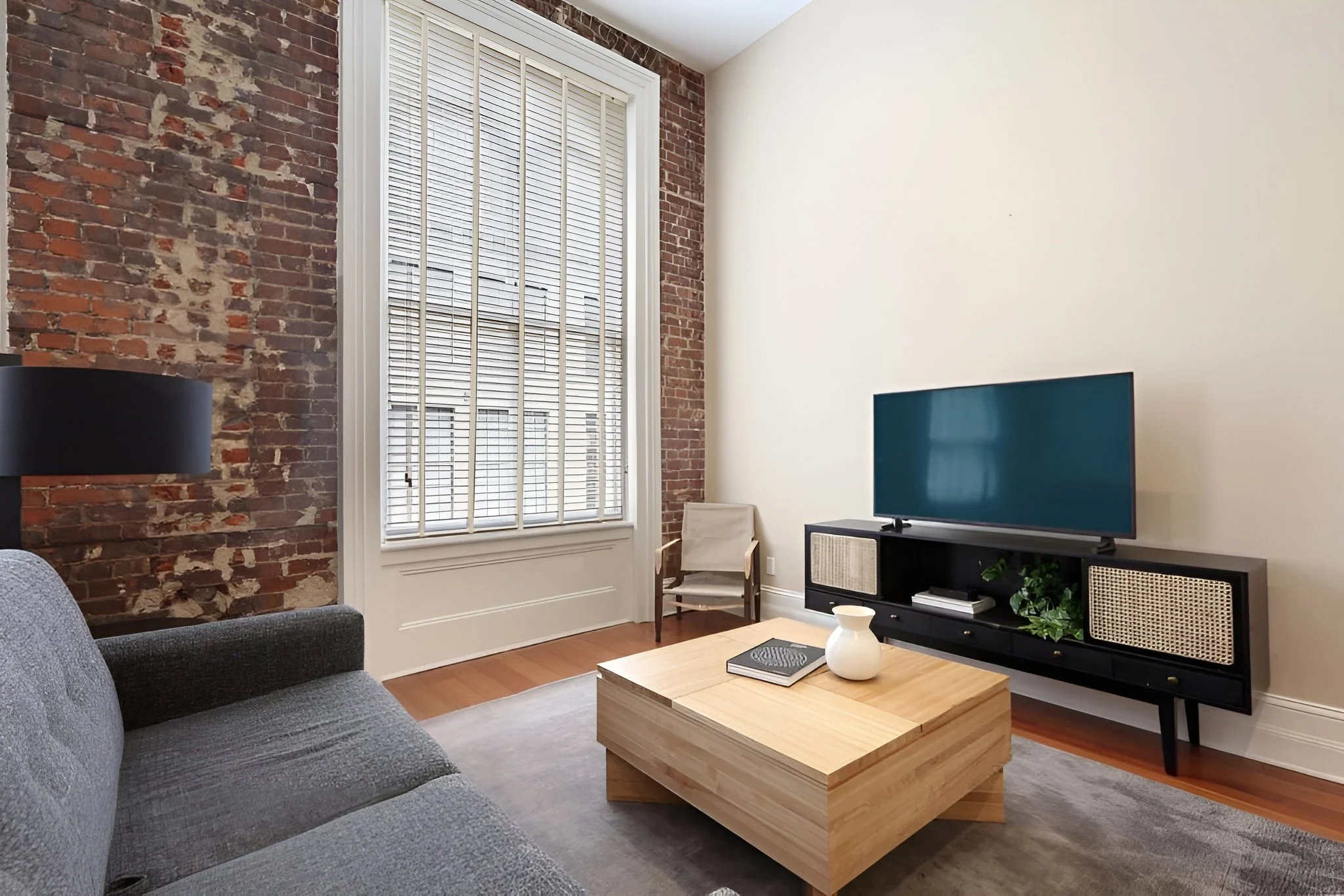 the-baronne-suites-1 bed-6.jpg