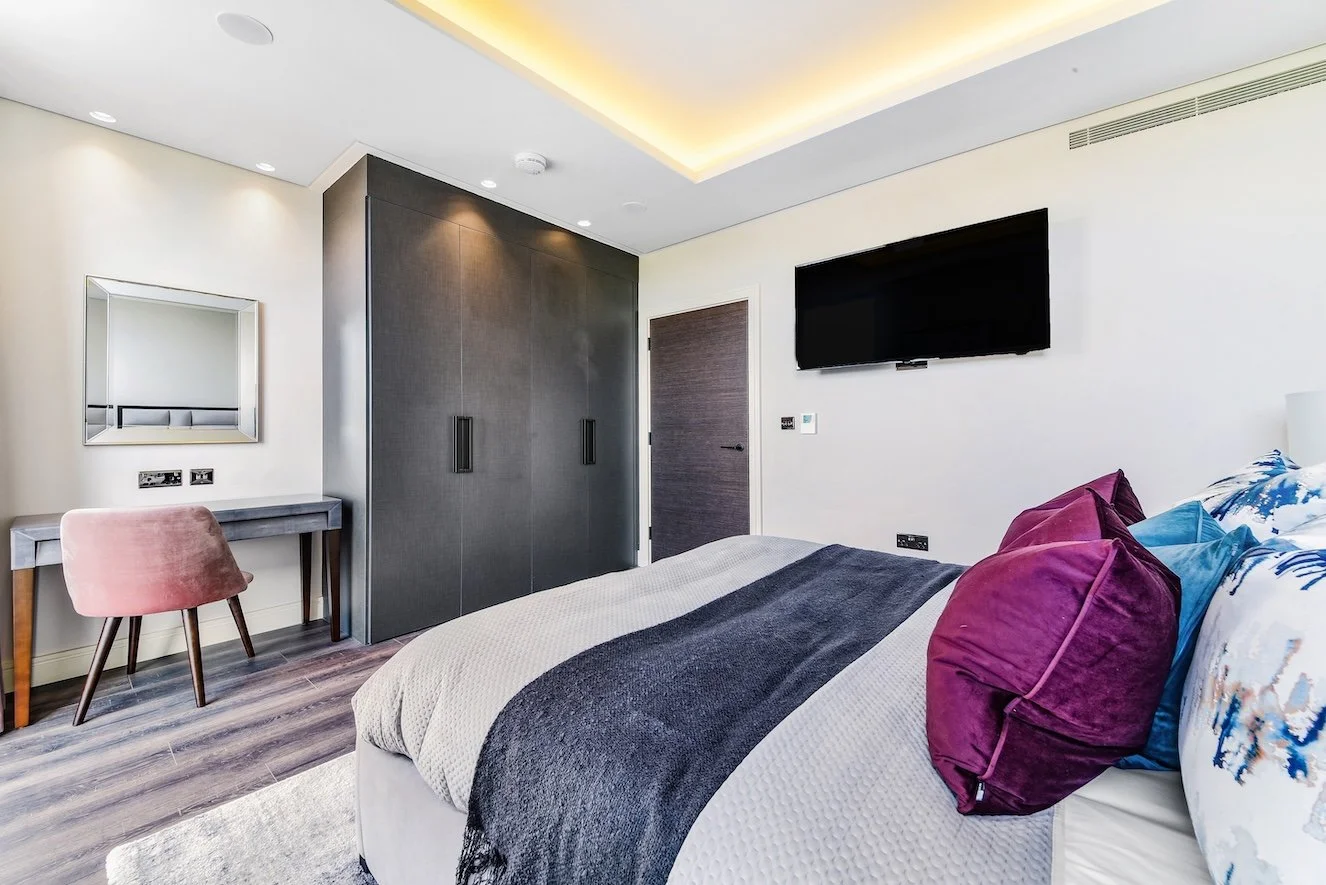 the-holland-park-heights-1 bed no balcony-13.jpg