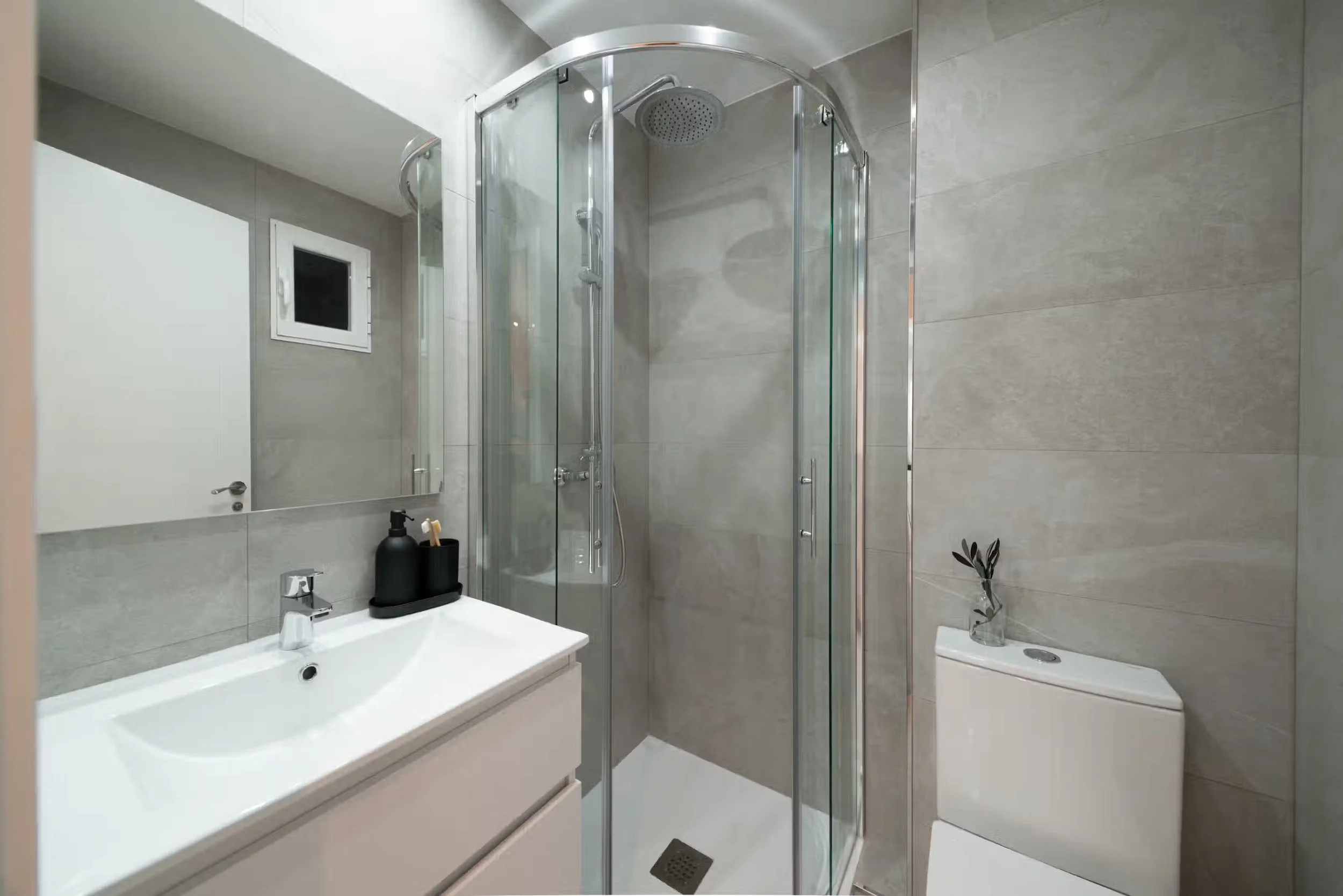 the-castellana-quarter-3 bed-15.jpeg