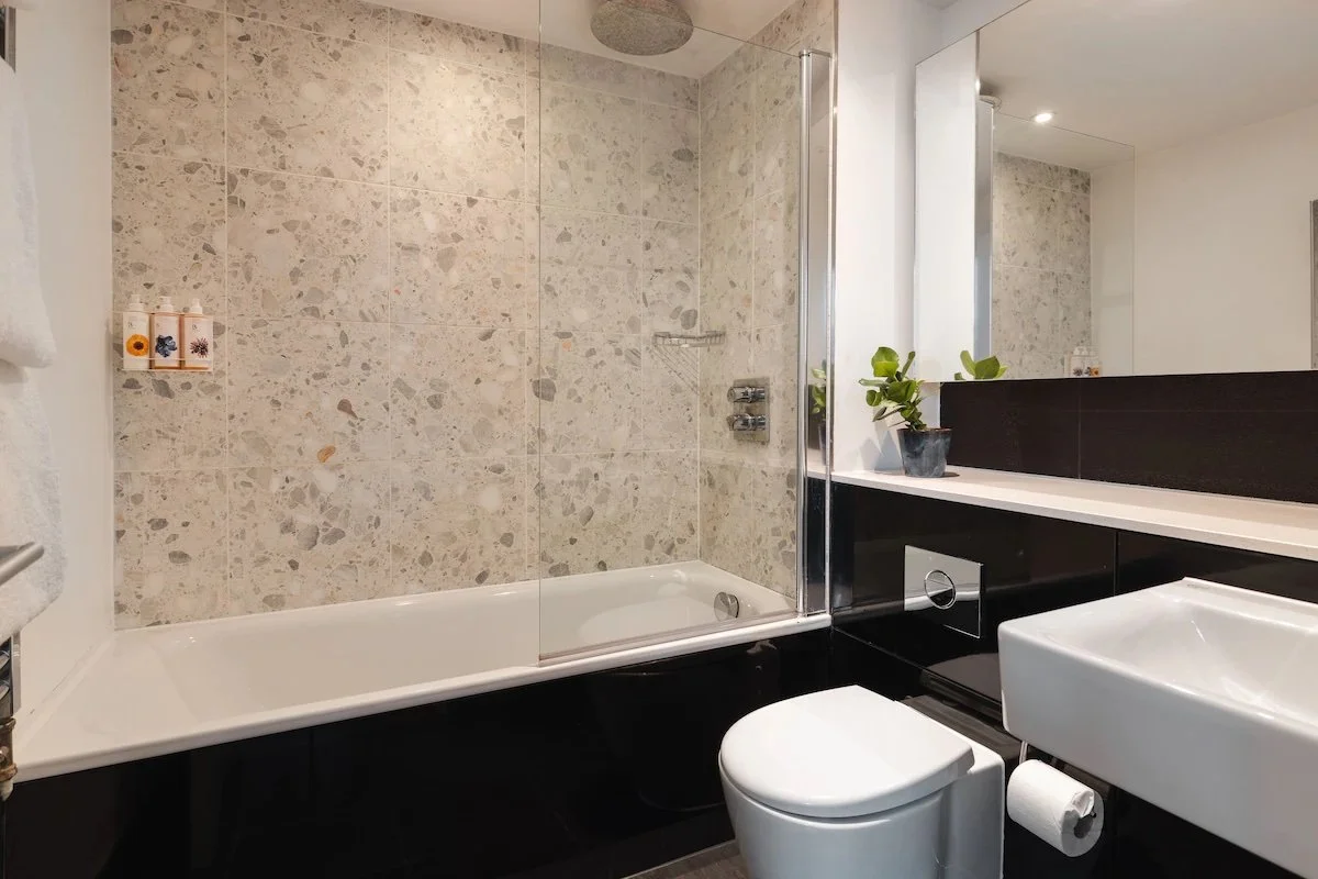 paddington-student-suites-deluxe-studio- (1).jpeg