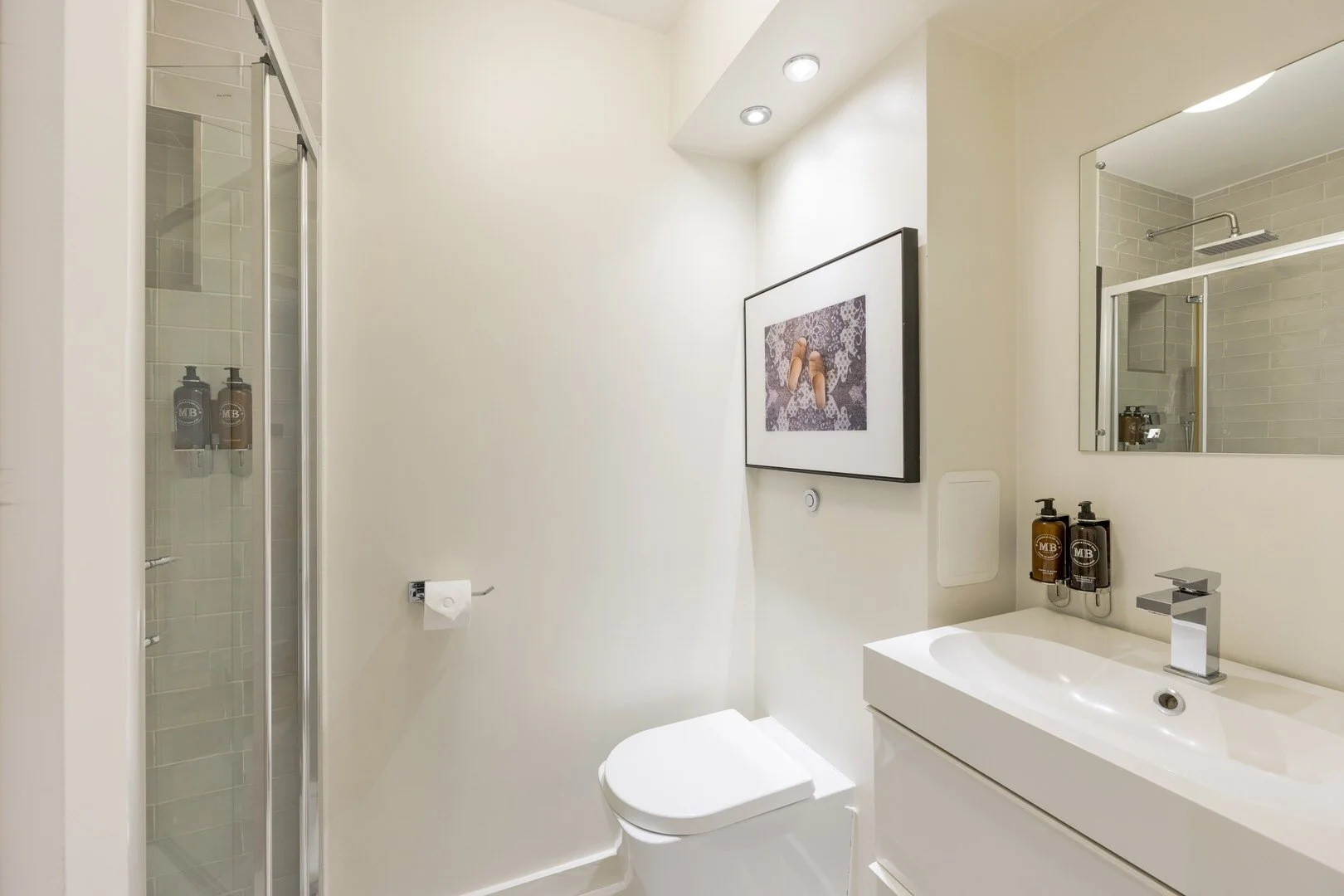 embassy-suites-2bed-deluxe-14.jpg