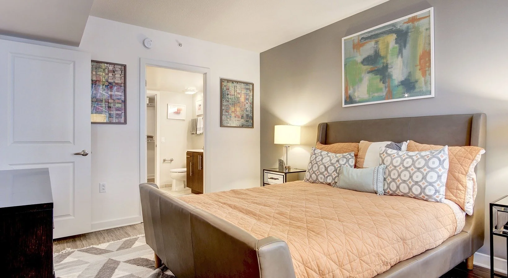 metropolitan-heights-2bed-4.jpeg