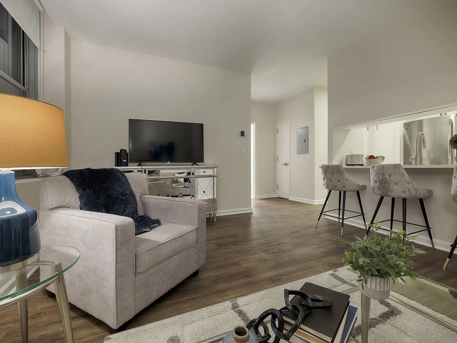 park-row-heights-living 2.jpg