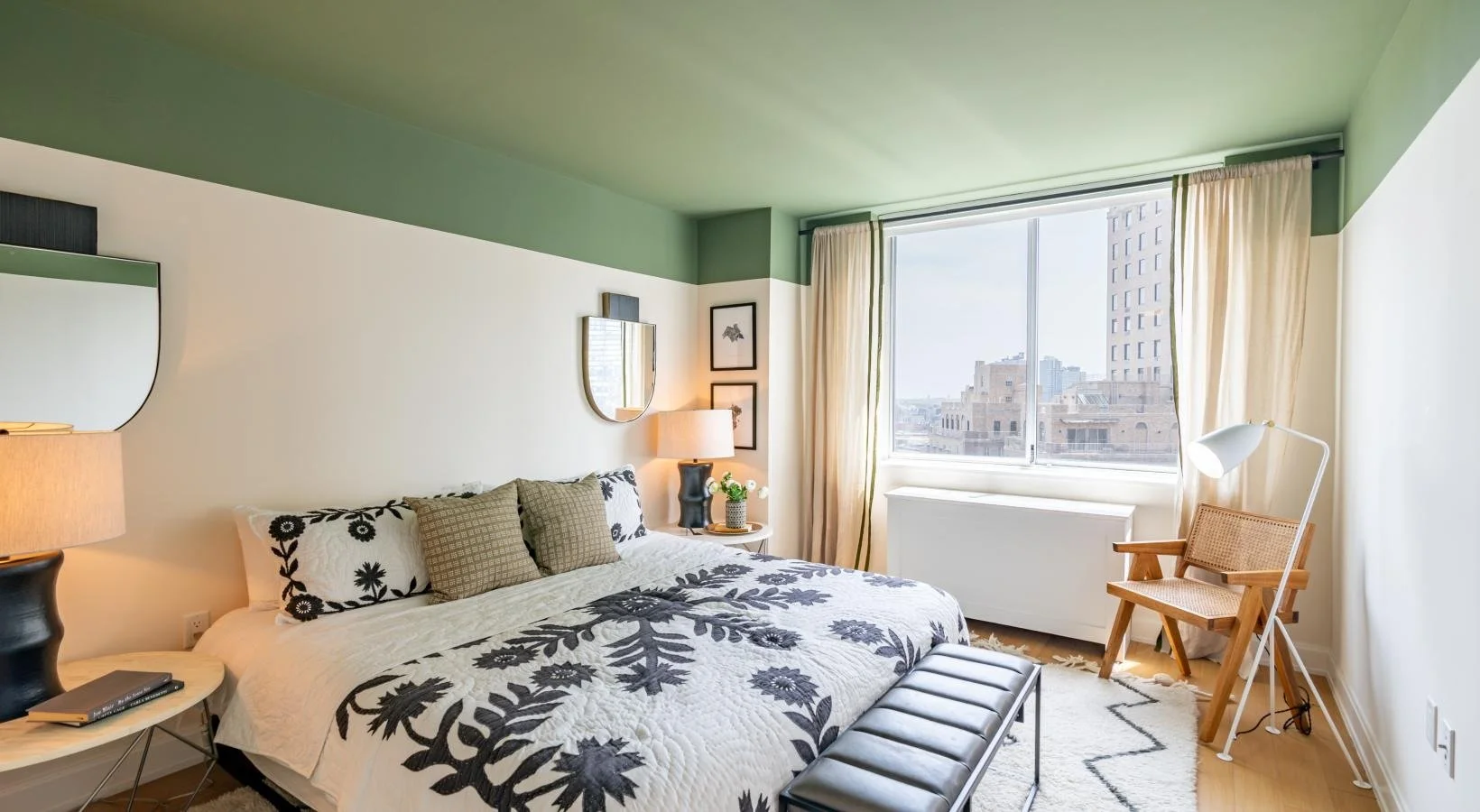the-midtown-54th-suites-1bed-4.jpg