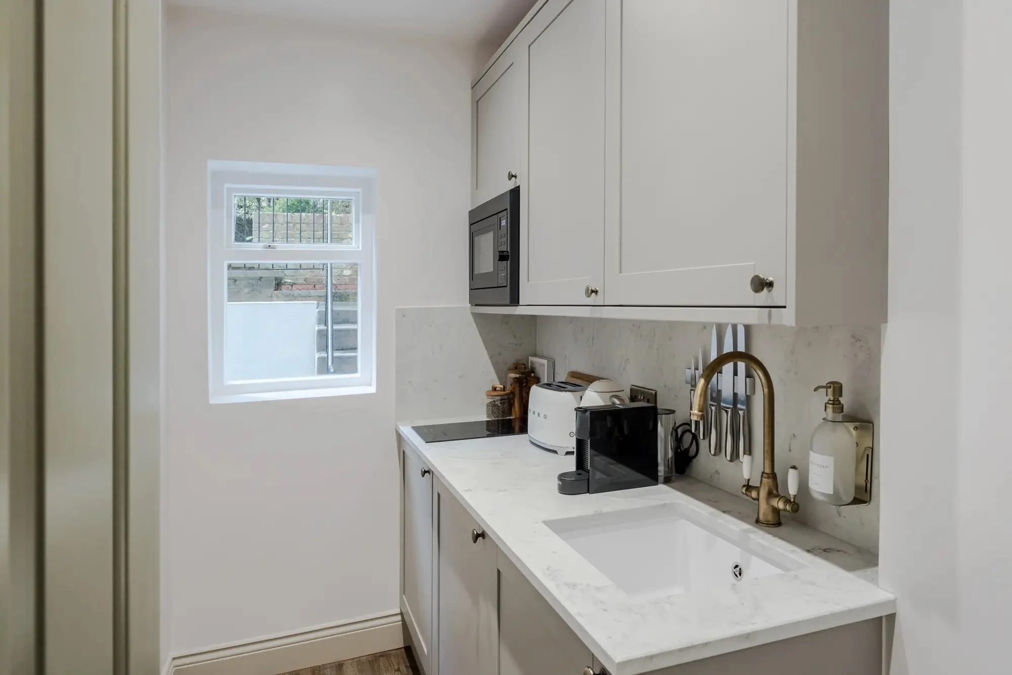 earls-court-quarters-1 bed-5.jpeg